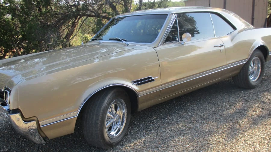 1966 Oldsmobile 442 1st Gen - Image 18 of 30