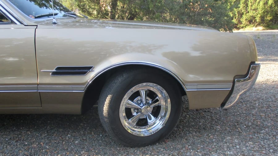 1966 Oldsmobile 442 1st Gen - Image 15 of 30