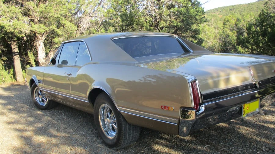 1966 Oldsmobile 442 1st Gen - Image 19 of 30