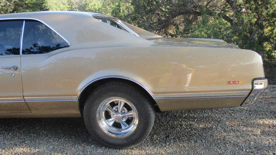 1966 Oldsmobile 442 1st Gen - Image 16 of 30