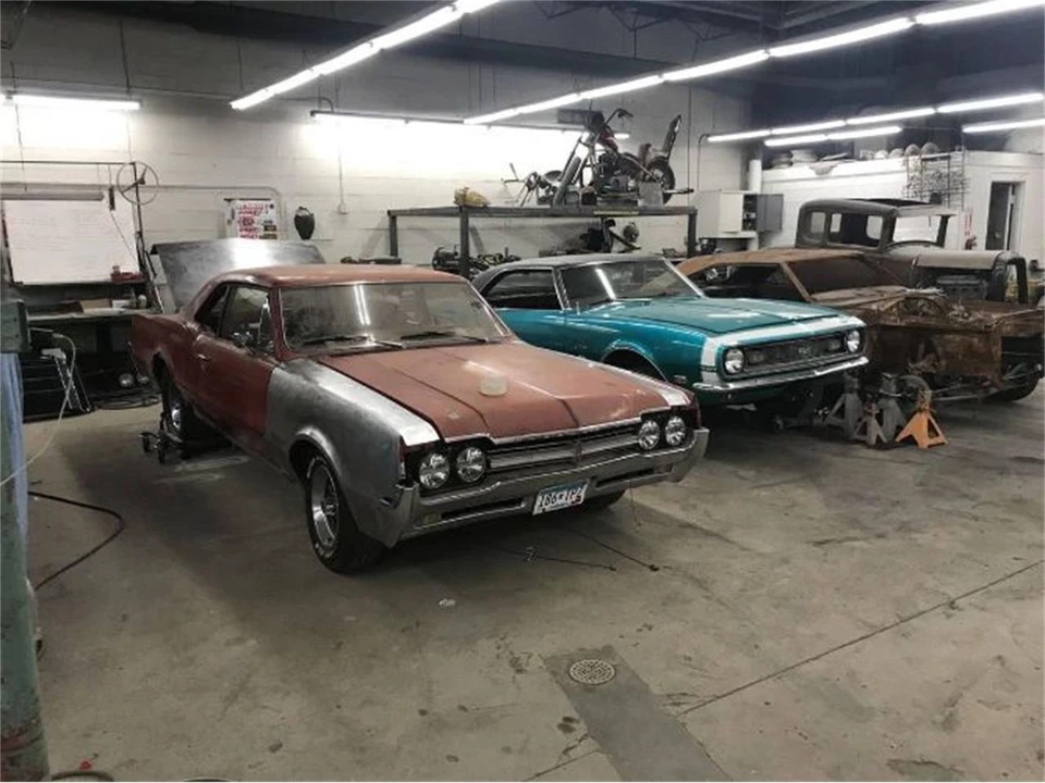 1966 Oldsmobile Cutlass 2nd Gen - Image 2 of 12