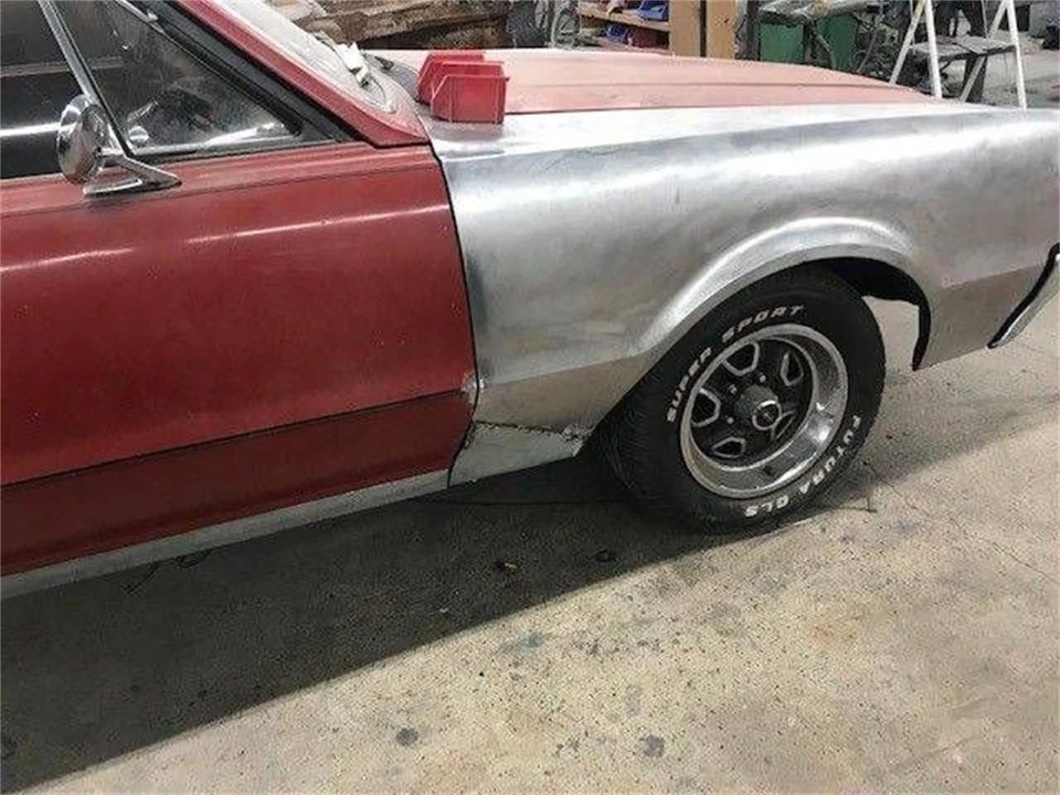 1966 Oldsmobile Cutlass 2nd Gen - Image 4 of 12
