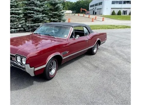1966 Oldsmobile Cutlass 4-4-2 Convertible