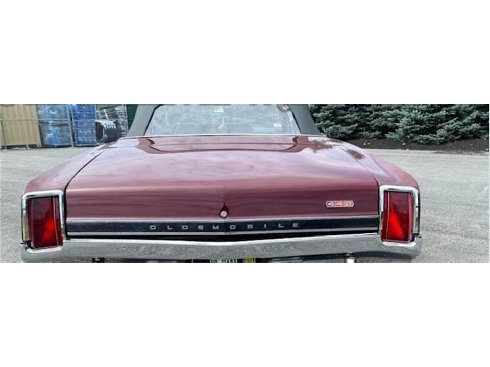 1966 Oldsmobile Cutlass 2nd Gen - Image 17 of 20