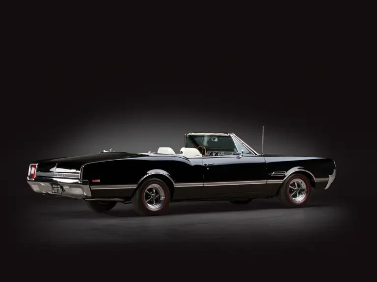 1966 Oldsmobile Cutlass 2nd Gen - Image 3 of 10