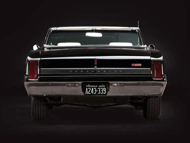 1966 Oldsmobile Cutlass 2nd Gen - Image 10 of 10