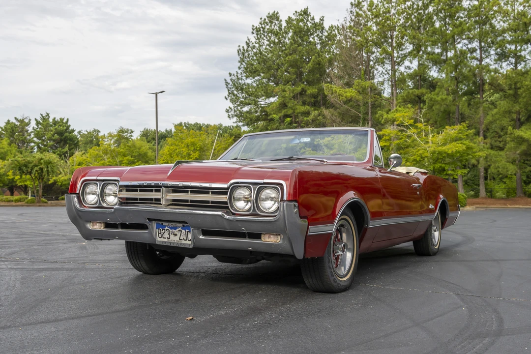 1966 Oldsmobile Cutlass 2nd Gen - Image 2 of 31