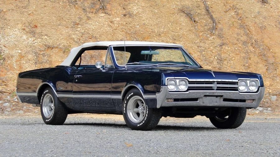 1966 Oldsmobile Cutlass 2nd Gen - Image 12 of 21