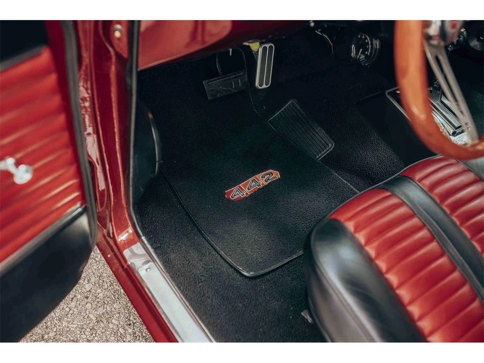 1966 Oldsmobile Cutlass 2nd Gen - Image 12 of 24