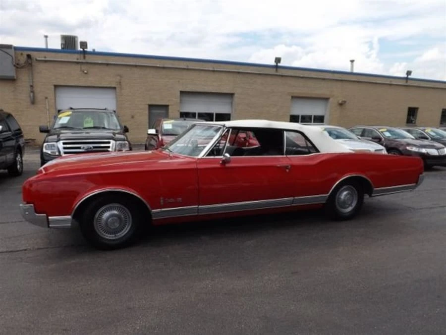 1966 Oldsmobile 88 - Image 2 of 8