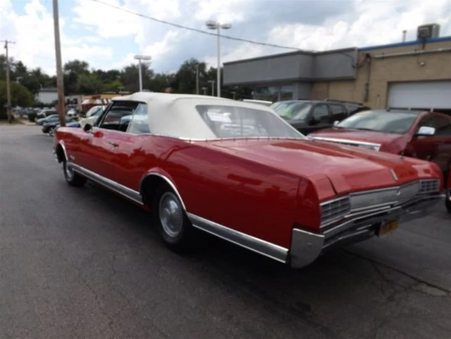 1966 Oldsmobile 88 - Image 3 of 8