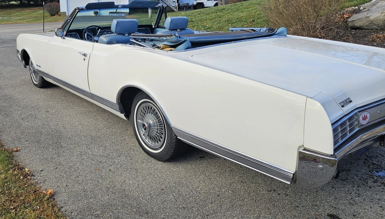 1966 Oldsmobile 88 - Image 9 of 21