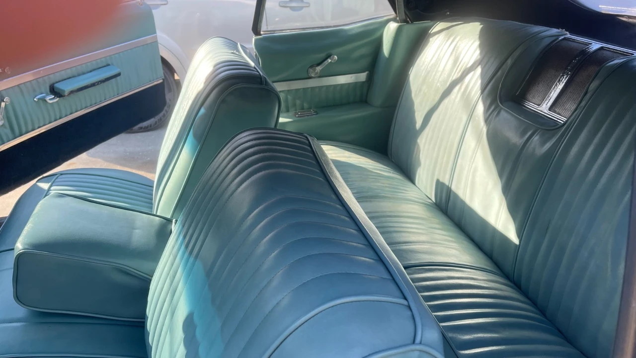 1966 Oldsmobile 88 - Image 25 of 31