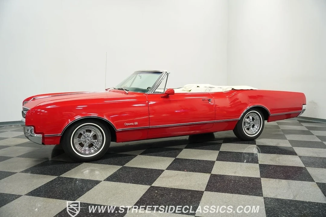 1966 Oldsmobile 88 - Image 7 of 12