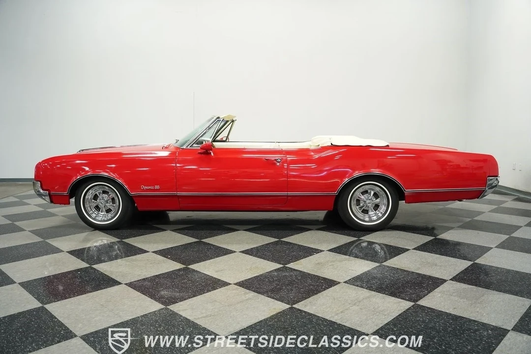 1966 Oldsmobile 88 - Image 8 of 12