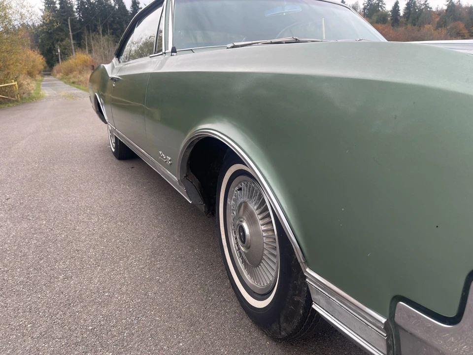 1966 Oldsmobile 88 - Image 16 of 21