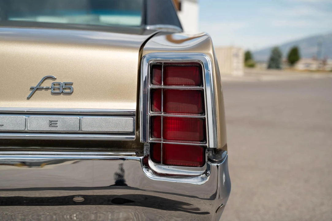 1966 Oldsmobile F-85 & Jetfire - Image 15 of 31
