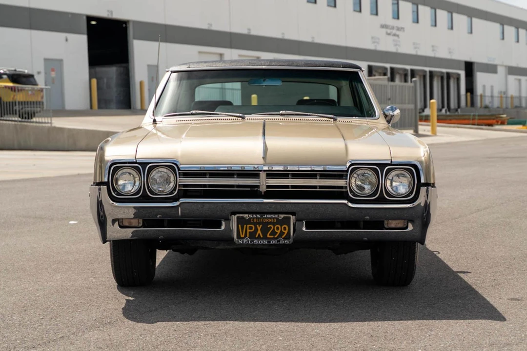 1966 Oldsmobile F-85 & Jetfire - Image 2 of 31