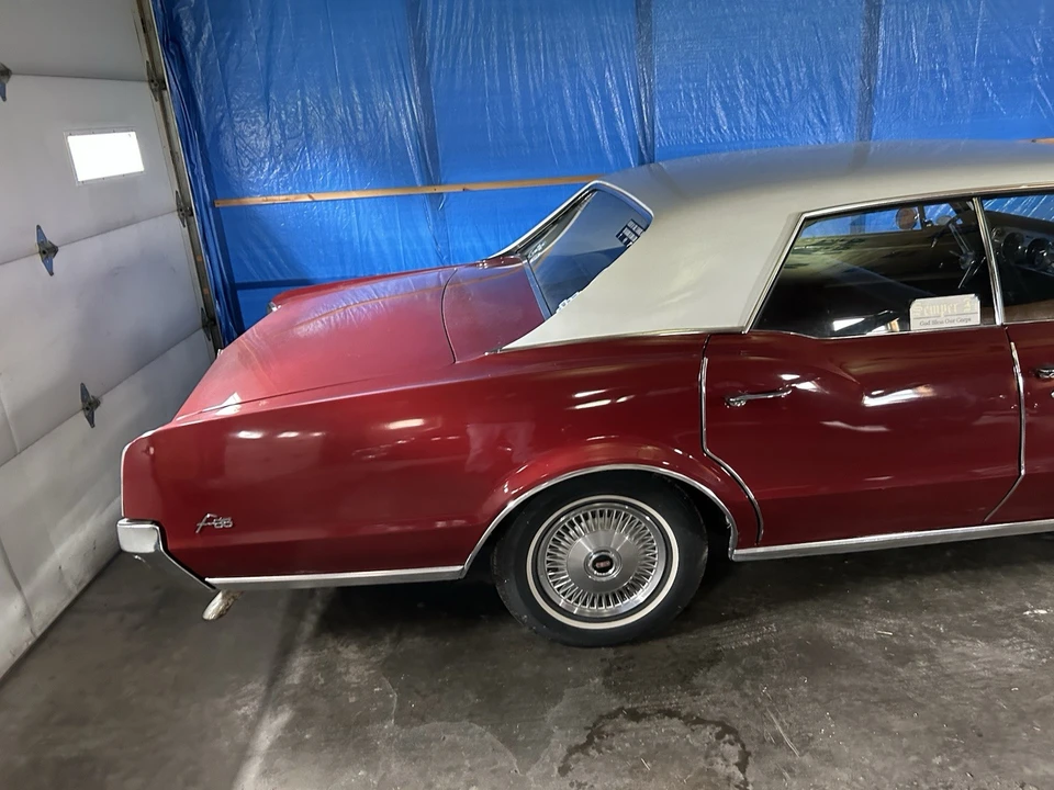 1966 Oldsmobile F-85 & Jetfire - Image 4 of 10