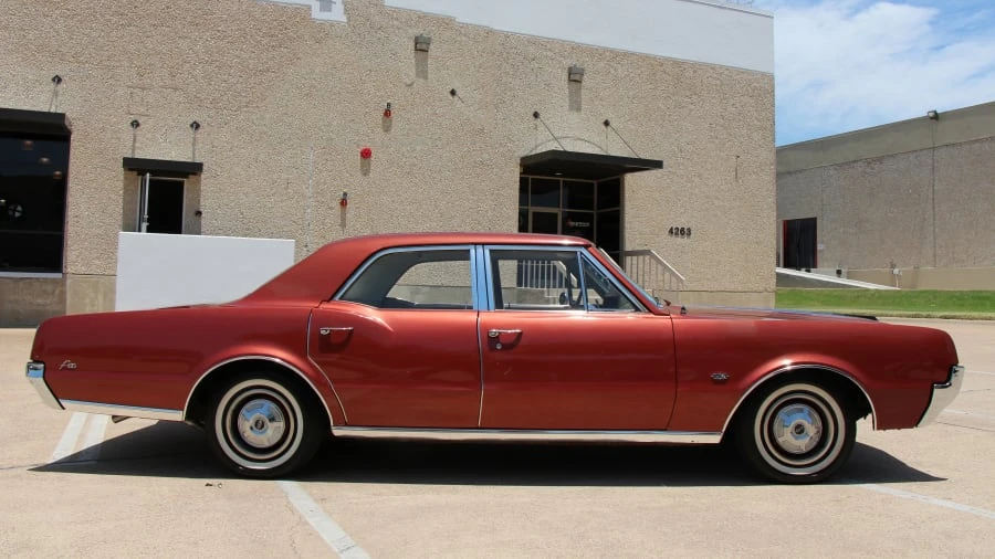 1966 Oldsmobile F-85 & Jetfire - Image 2 of 8