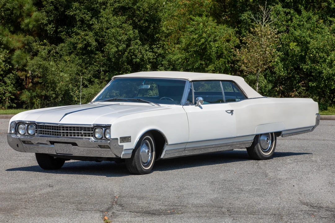 1966 Oldsmobile 98 - Image 11 of 31