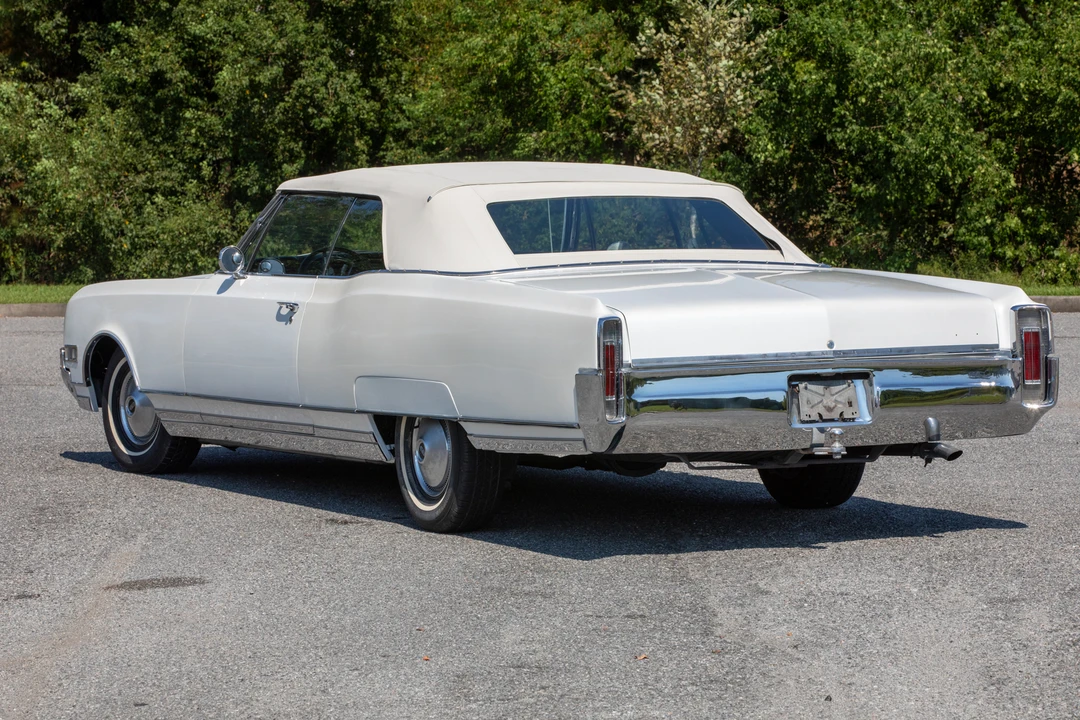 1966 Oldsmobile 98 - Image 19 of 31
