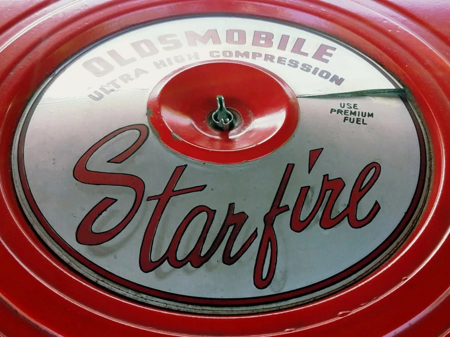 1966 Oldsmobile Starfire - Image 6 of 11