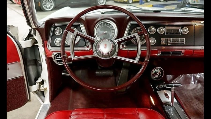 1966 Oldsmobile Starfire - Image 2 of 7