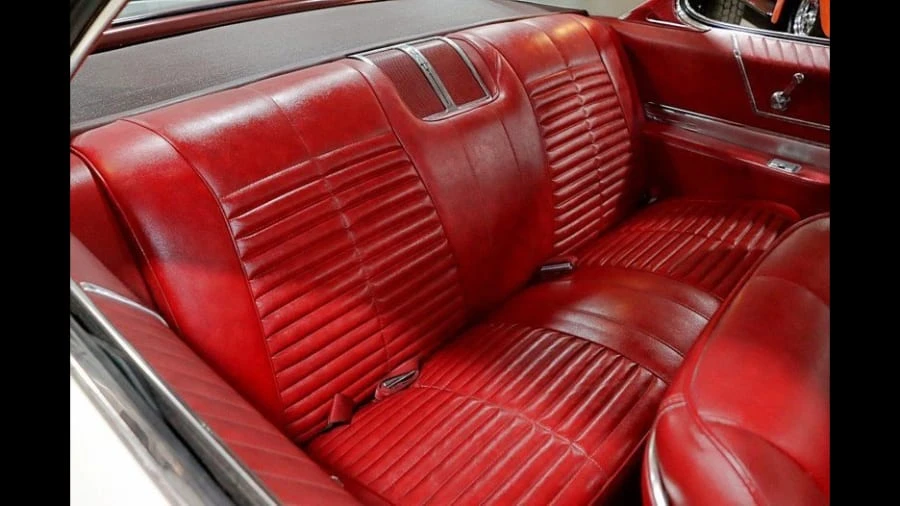 1966 Oldsmobile Starfire - Image 5 of 7