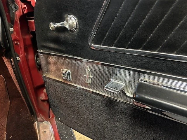 1966 Oldsmobile Starfire - Image 18 of 21