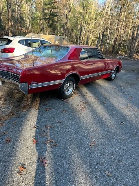 1966 Oldsmobile Starfire - Image 11 of 21