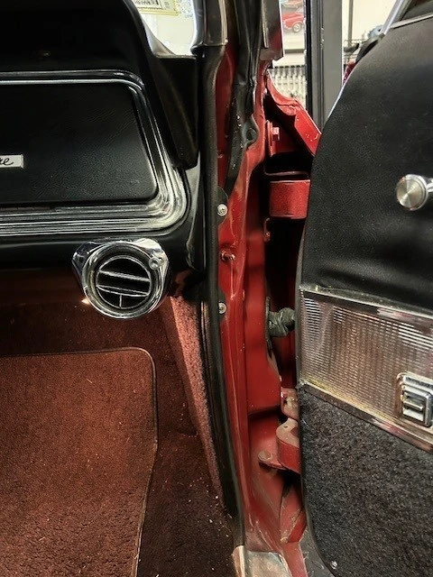 1966 Oldsmobile Starfire - Image 20 of 21