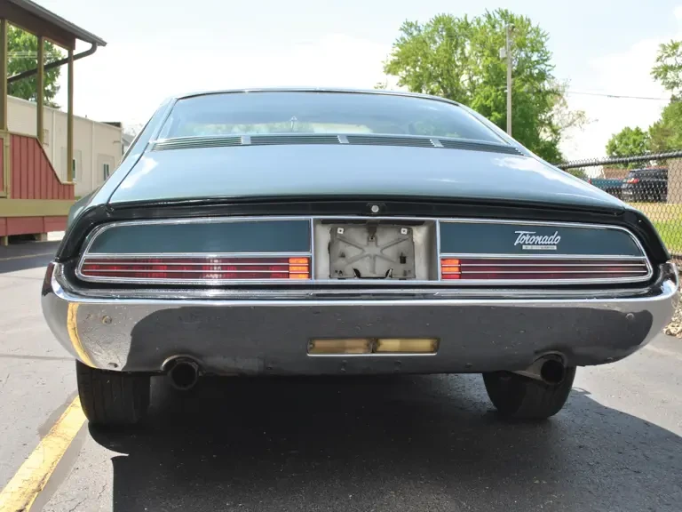 1966 Oldsmobile Toronado - Image 7 of 18