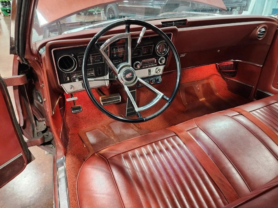 1966 Oldsmobile Toronado - Image 7 of 12