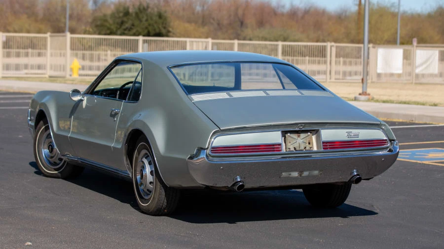 1966 Oldsmobile Toronado - Image 13 of 27