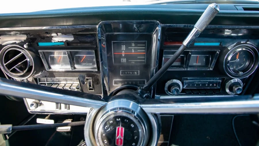 1966 Oldsmobile Toronado - Image 19 of 27