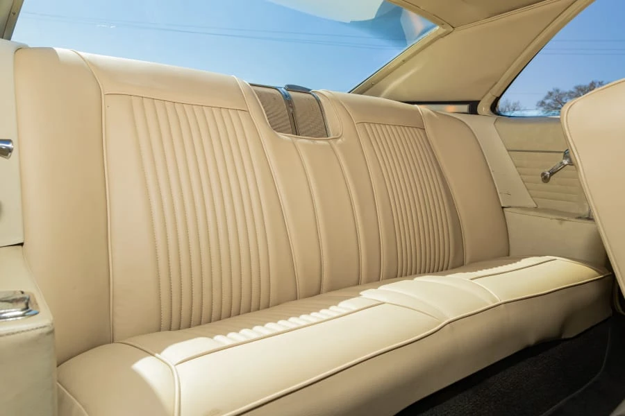 1966 Oldsmobile Toronado - Image 17 of 31