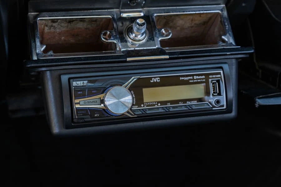 1966 Oldsmobile Toronado - Image 21 of 31
