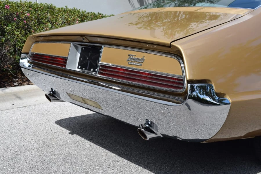 1966 Oldsmobile Toronado - Image 8 of 12