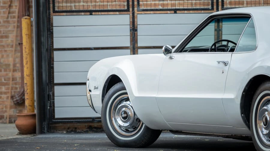 1966 Oldsmobile Toronado - Image 11 of 24