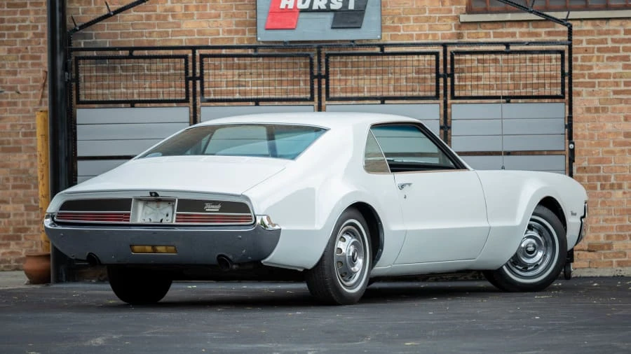 1966 Oldsmobile Toronado - Image 13 of 24
