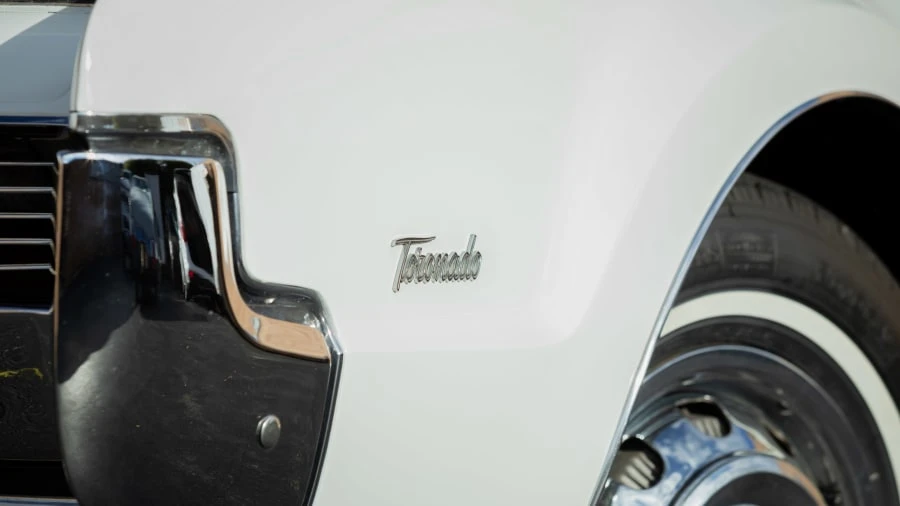 1966 Oldsmobile Toronado - Image 21 of 24