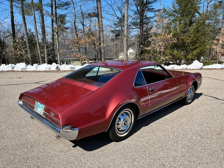 1966 Oldsmobile Toronado - Image 14 of 25
