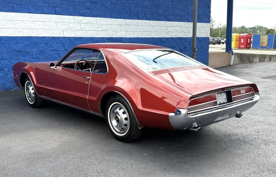 1966 Oldsmobile Toronado - Image 11 of 27