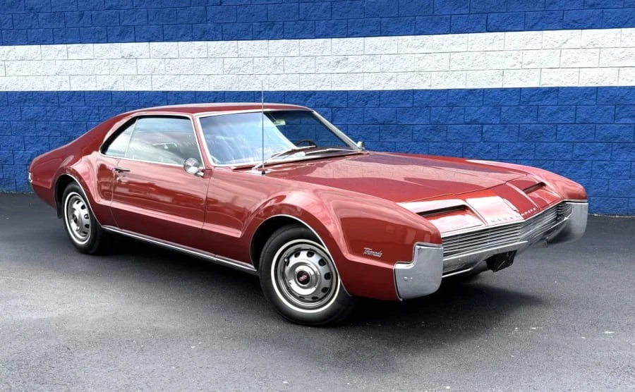 1966 Oldsmobile Toronado - Image 7 of 27