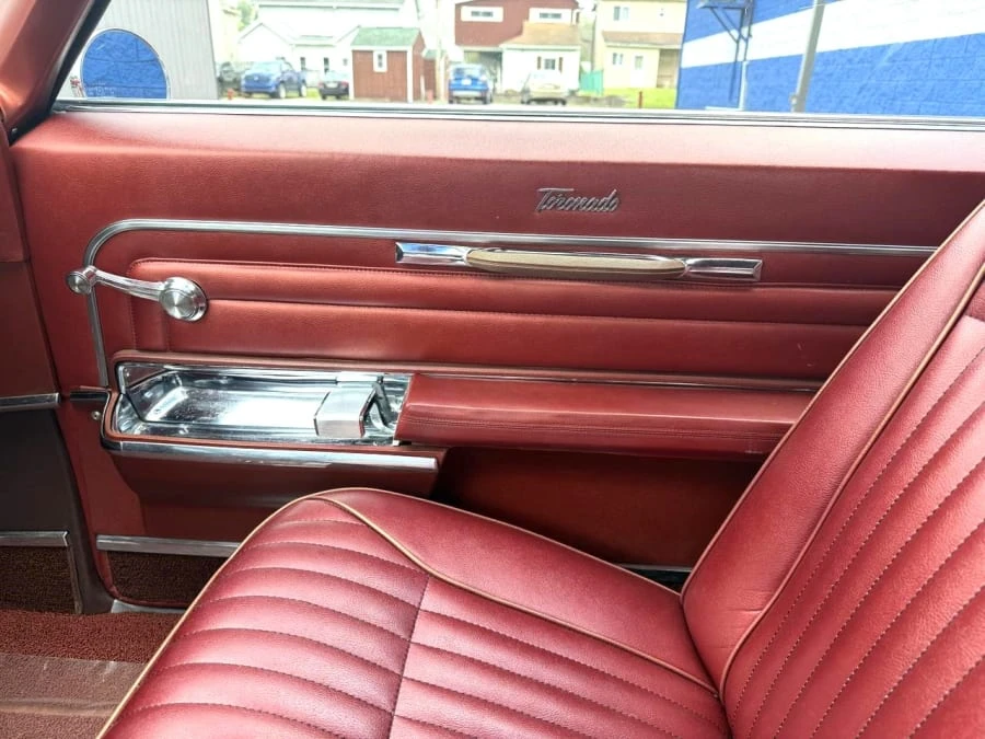 1966 Oldsmobile Toronado - Image 20 of 27
