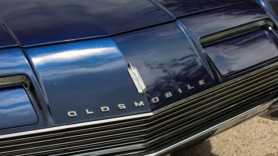 1966 Oldsmobile Toronado - Image 8 of 31