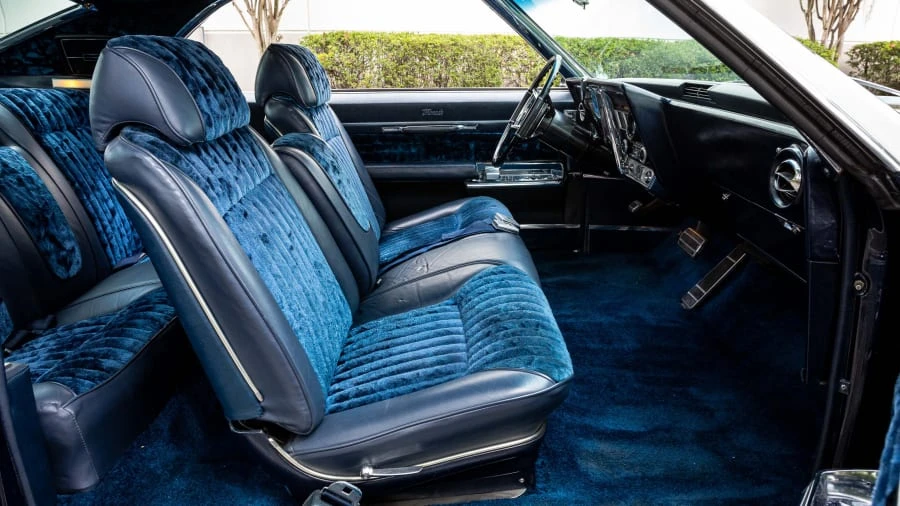1966 Oldsmobile Toronado - Image 25 of 31