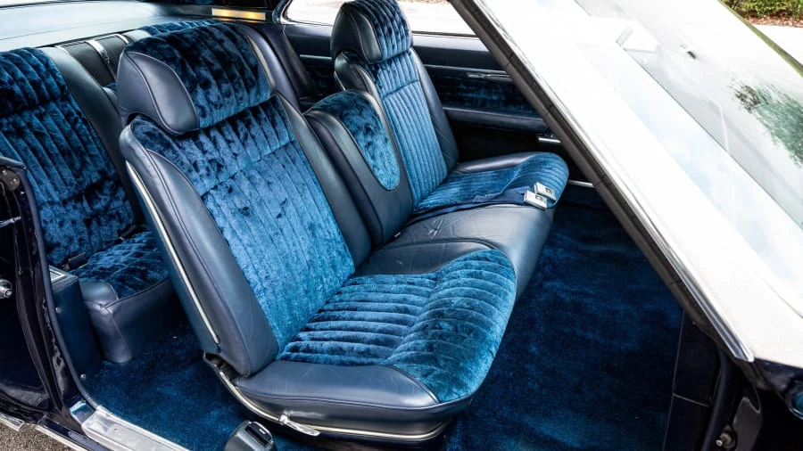 1966 Oldsmobile Toronado - Image 24 of 31