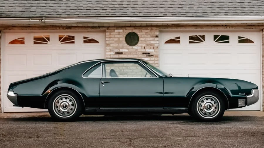 1966 Oldsmobile Toronado - Image 9 of 9